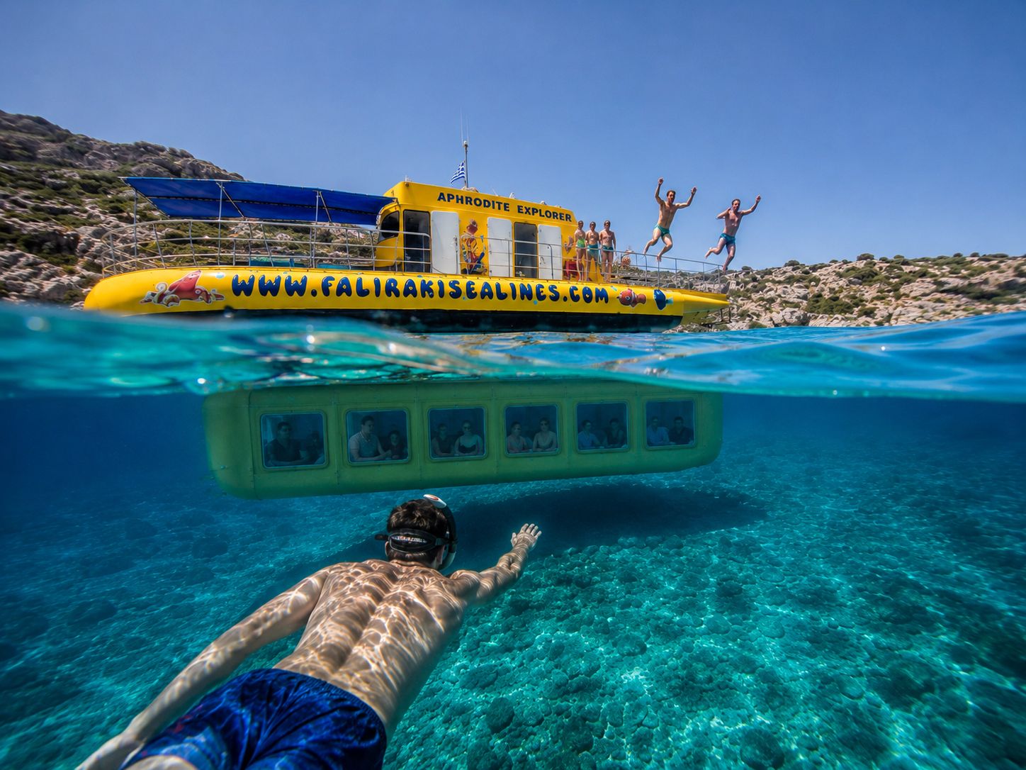 Faliraki: All-Inclusive-Bootstour zur Anthony Quinn Bay und zu den Höhlen
