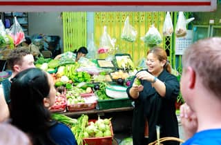 Bangkok: Praktischer Thai-Kochkurs und Markt Tour