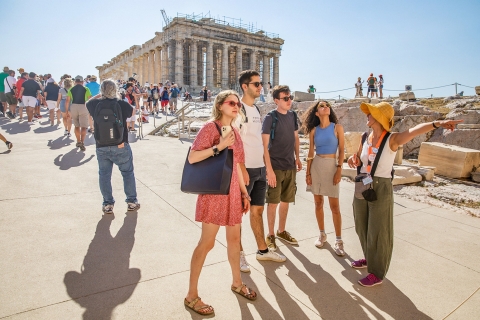 Akropol: bilet wstępu i zwiedzanie piesze z przewodnikiemDla osób spoza UE: zwiedzanie z przewodnikiem i bilet wstępu