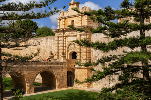 Malta: 3 Cities, Marsaslokk, Blue Grotto, Hagar Qim Temples Malta: Private Local Driver all around Malta and Gozo