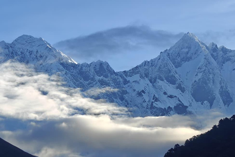 Luxury Everest Base Camp Trek with Helicopter Return 12 Days