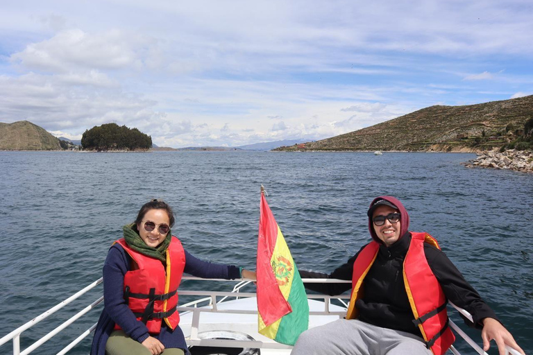 Tiwanaku: Titicacasee und Isla del Sol – geführte TourTiwanaku: Geführte Tour zum Titicacasee und zur Isla del Sol