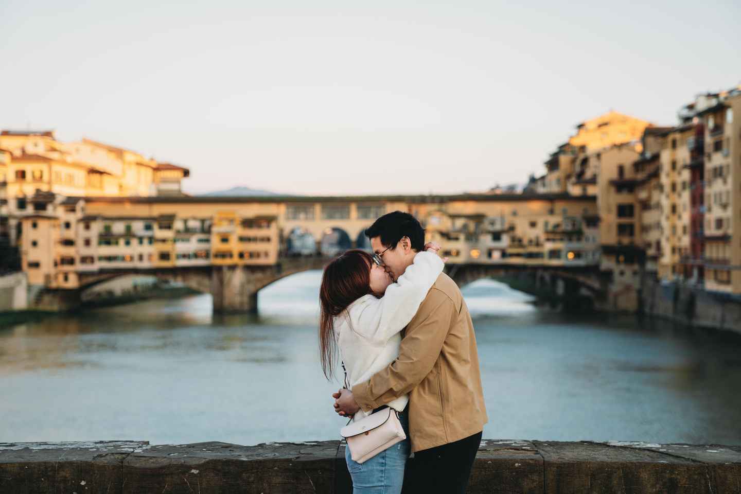 Florence: Classics Photoshoot with Ponte Vecchio Bridge - Standard (20 images)