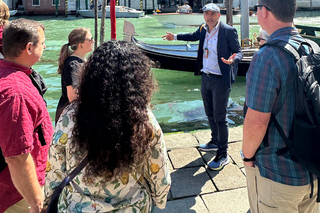 Venice: City Highlights Walking Tour with a Local Guide