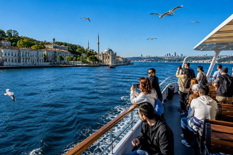 Istanbul: Bosphorus Cruise with Late Lunch and Scenic Views
