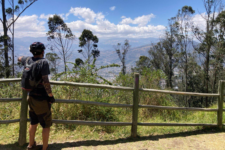 Quito: Private Cycling Tour through Metropolitan Park