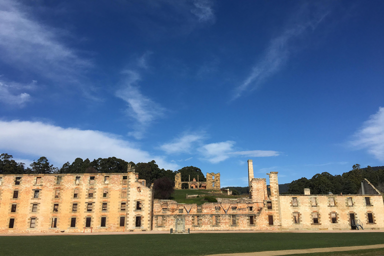 Hobart: 2 Day Bruny Island Escape & Port Arthur with Devils