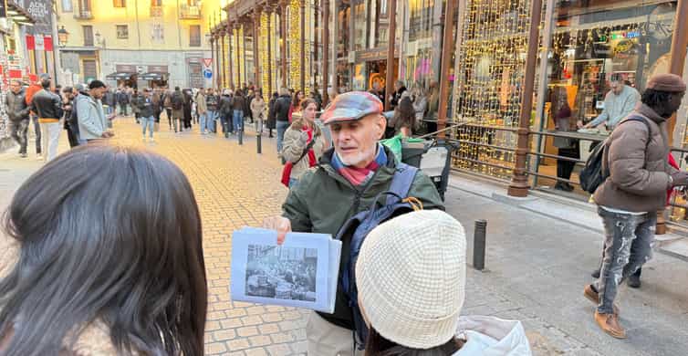 Madrid: Old Town & Poets District Guided Walking Tour photo 4