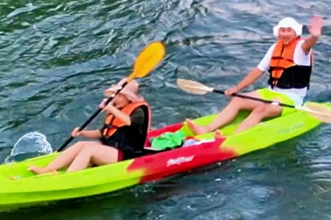 Vangrong Kayaking + Hot Air Balloon Experience