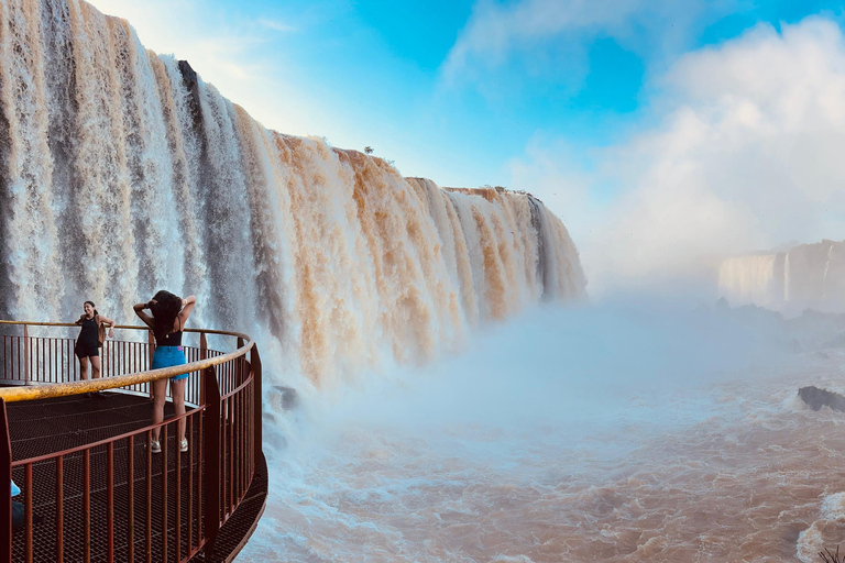 Iguaçu-vattenfallen Privat tur Brasilien och Argentinska sidan