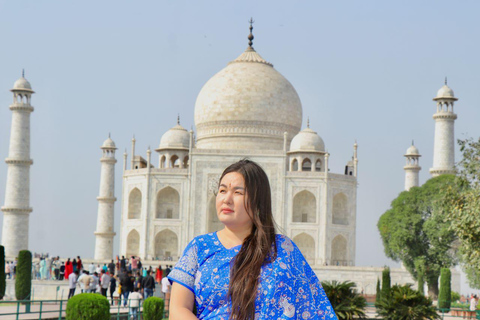 أغرا: جولة إرشادية لزيارة تاج محل والضريح مع خدمة تخطي الطابورجولة تاج محل الشاملة مع مرشد من أغرا