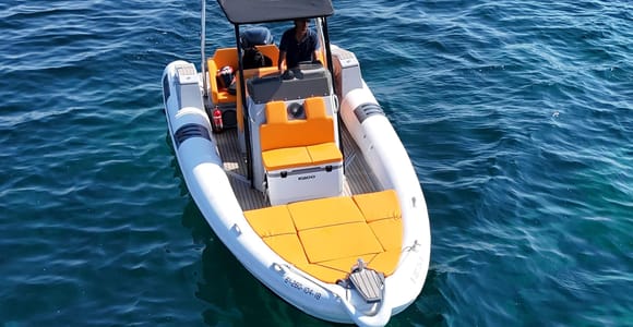 From Santa Eulália: Ibiza, Formentera or Tagomago Boat Tour