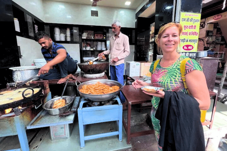 Från Jaipur : Ajmer Pushkar privat tur med taxi med guideFrån Jaipur: Ajmer Pushkar privat rundtur med taxi och guide