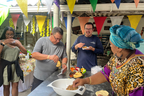 Cartagena: Adventure in Turbaco and botanical garden Cartagena: Turbaco Adventure and Botanical Garden