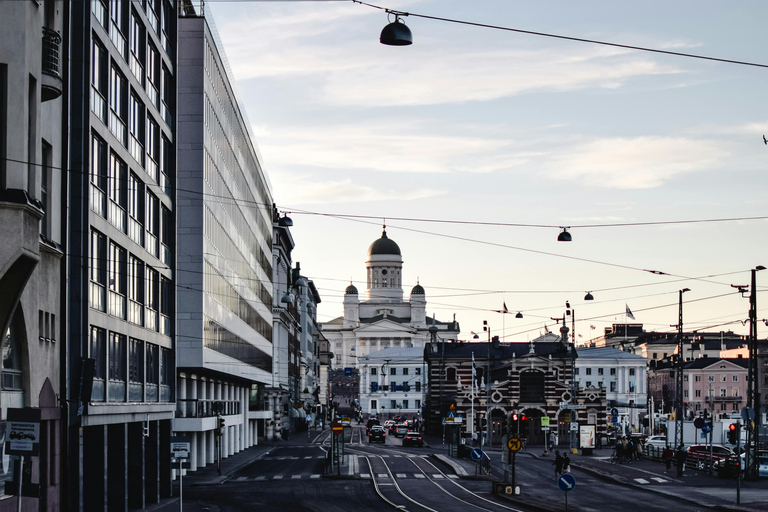 Wycieczka piesza po Helsinkach z socjologiemHelsinki: 3-godzinna wycieczka piesza