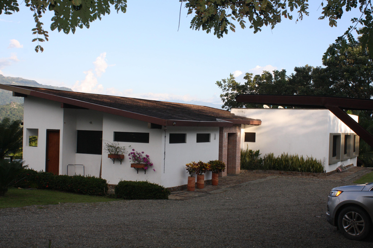 Magical Jericó Tour and BBQ at a Private Estate Magical Jericho Tour and BBQ at a Private Estate