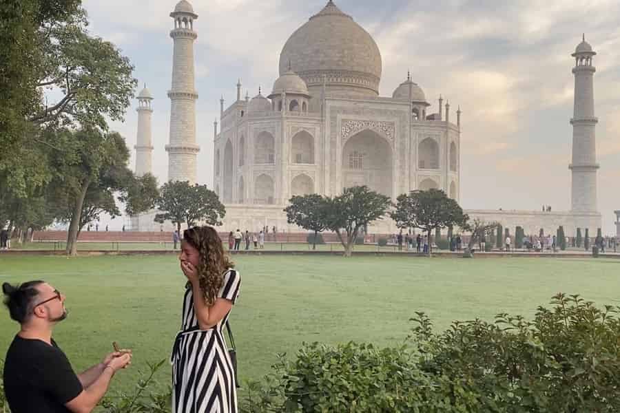 Agra: Express-Tour mit Eintritt zum Taj Mahal, Agra Fort & Baby Taj. Foto: GetYourGuide Agra: Express-Tour mit Eintritt zum Taj Mahal, Agra Fort & Baby Taj. Foto: GetYourGuide