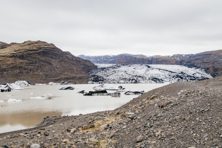 Sólheimajökull: Geführte Kajaktour auf der Gletscherlagune