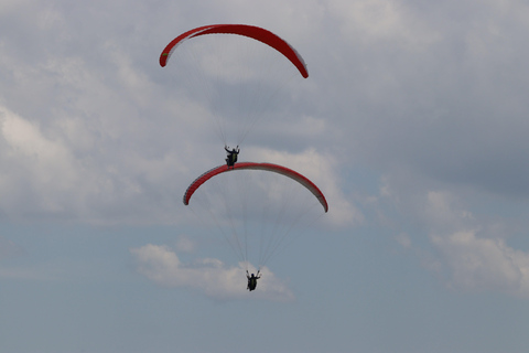 Medellín: San Félix Paragliding Experience