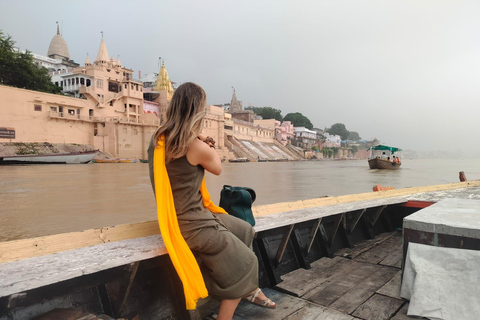 Varanasi: tour giornaliero delle attrazioni della città privata e crociera sul Gange