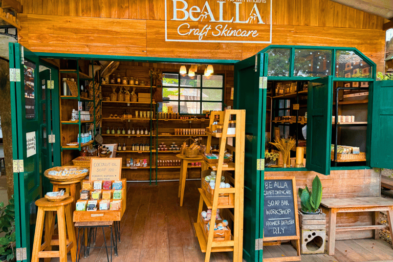 Chiang Mai Wat U Mong, Baan Kang Wat i jedzenie w wykonaniu Songtaew Trio