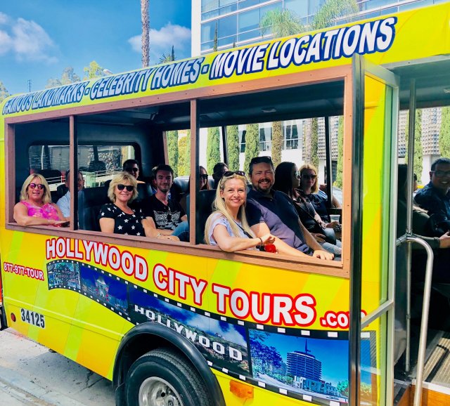 Los Angeles: Hollywood &amp; Celebrity Homes Open-Air Bus Tour