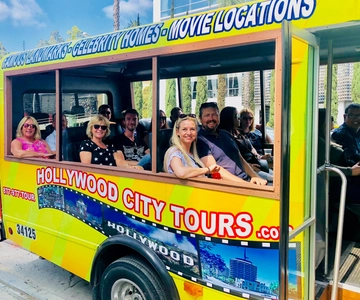 Los Angeles: Hollywood & Celebrity Homes Open-Air Bus Tour