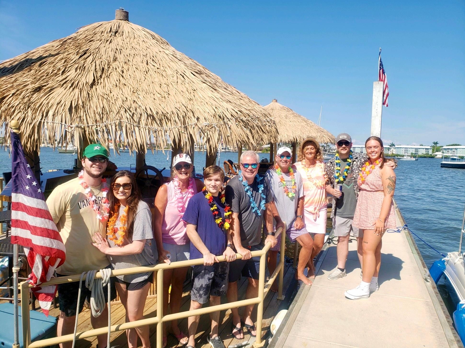 Naples: 90-Minuten-Express-Tour mit Tiki nach Port Royal & Luxus-Häuser-Tour