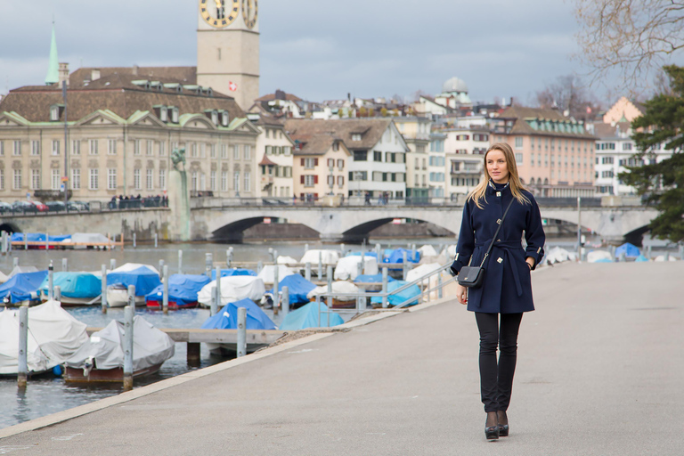 Zurich: Private Photo Shoot with Local Photographer ESSENTIAL 20 min | 15 photos
