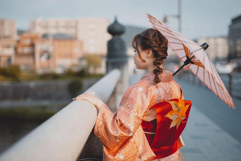 Kyoto: Gion Kiyomizudera Kimono Yukata Hairstyle& Photoshoot Kyoto Photo Session ONLY (1-Hour)