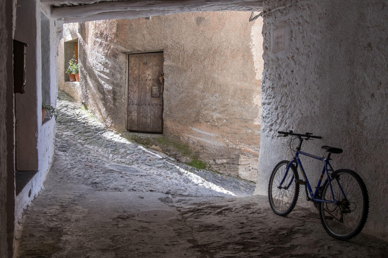 Visit the Alpujarra of Granada: Pampaneira, Bubión and Soportújar Shared from Almuñécar.