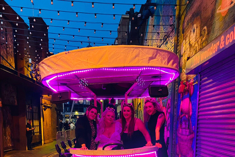 Luxe Pink Hen Party fietstocht door Belfast