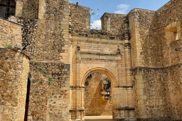 Oaxaca: Monte Alban, Alebrijes, & San Bartolo Tour