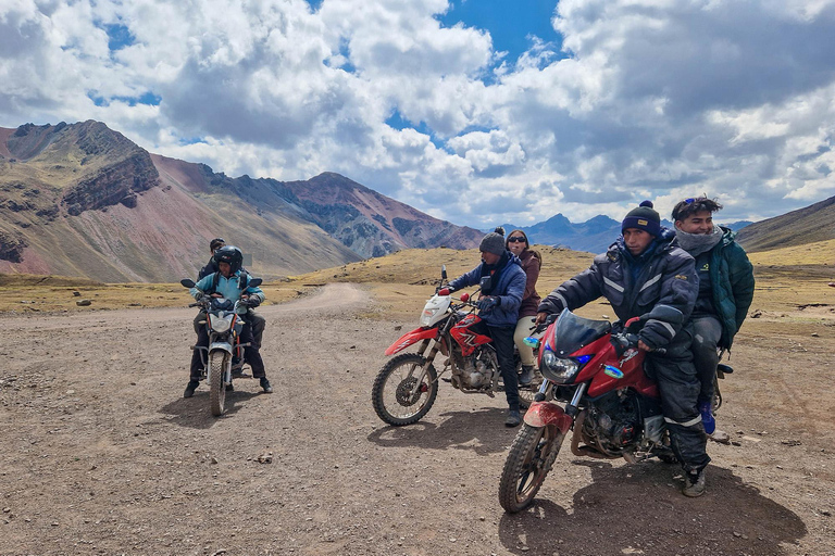 Rainbow Mountain Easy Tour – No Hiking or Driving Needed Rainbow Mountain: Easy tour with not hiking Needed option