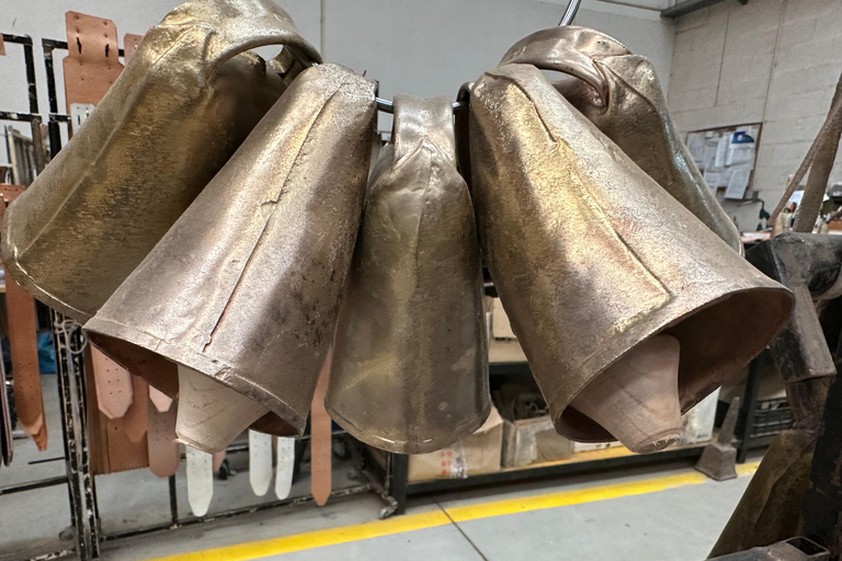 Alentejo cowbells: a guided tour of a craft factory Alentejo rattles: a guided tour of an artisanal factory