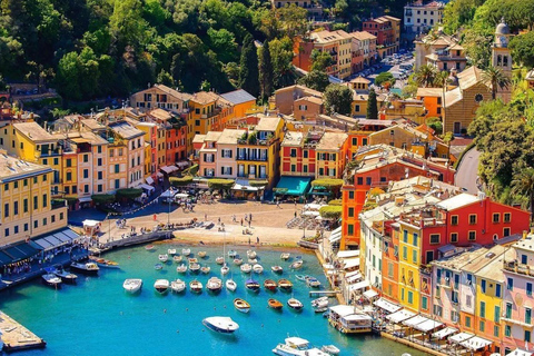 From Milan: Genoa day trip with Portofino private boat ride