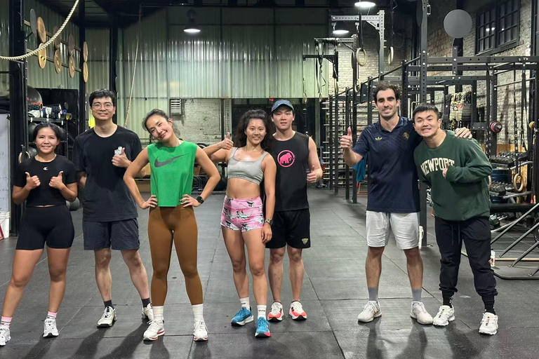 Shanghai Fitness & Culture Tour with Gym, Jade Buddha Temple