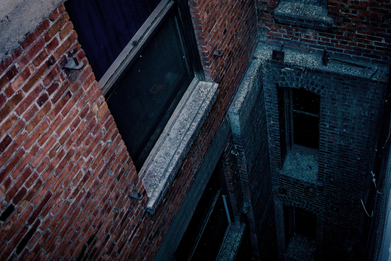 LA: Ultimate Dead of Night Walking Ghost Tour
