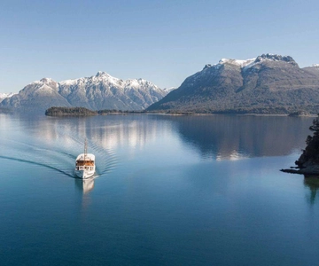 Bariloche: Boat Tour to Victoria Island and Arrayanes Forest