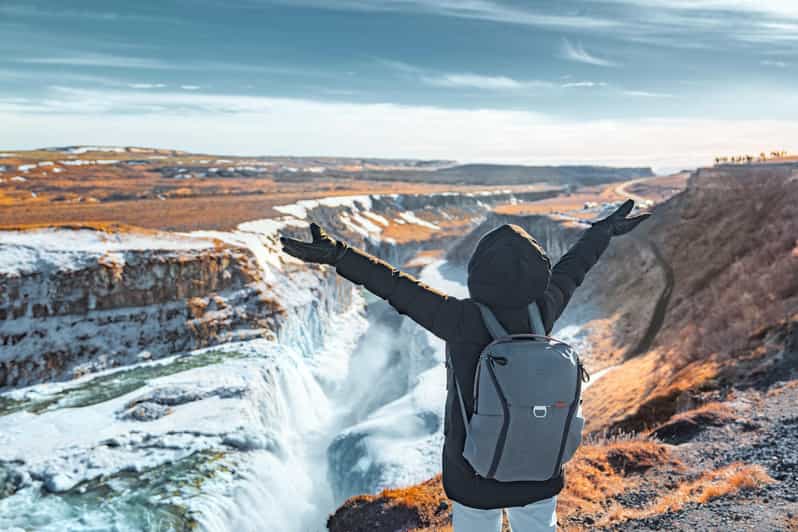 Reykjavik: Golden Circle & Waterfalls in Chinese冰岛黄金圈中文一日团