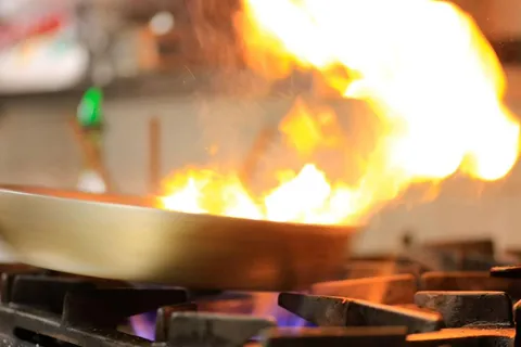 Perivolos Beach: Cooking class FortyOne Bar Restaurant