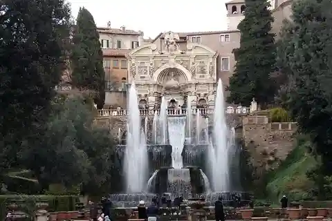 Tivoli - Private Historic Walking Tour
