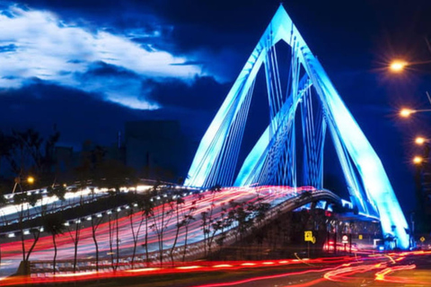 Guadalajara: Guided Tlaquepaque Night Tour with Hotel Pickup