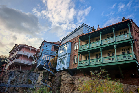 Tbilisi: Private Ride to Yerevan with Wine Tasting