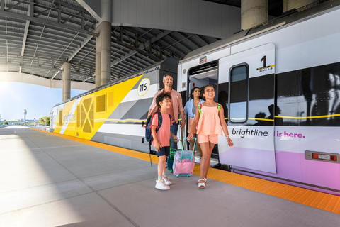 Orlando: Train Transfer to MiamiOrlando to Aventura - Premium Ticket