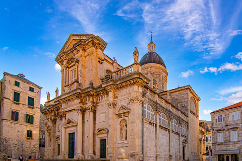 Tour a piedi delle mura della città, dello Stradun e della città vecchia di DubrovnikTour con guida locale che parla la tua lingua