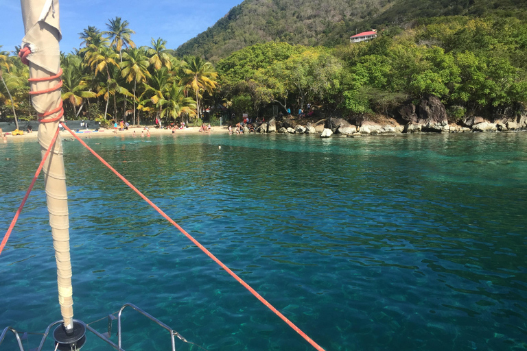 Excursion to Les Saintes : Full-Day Sailing and Snorkeling