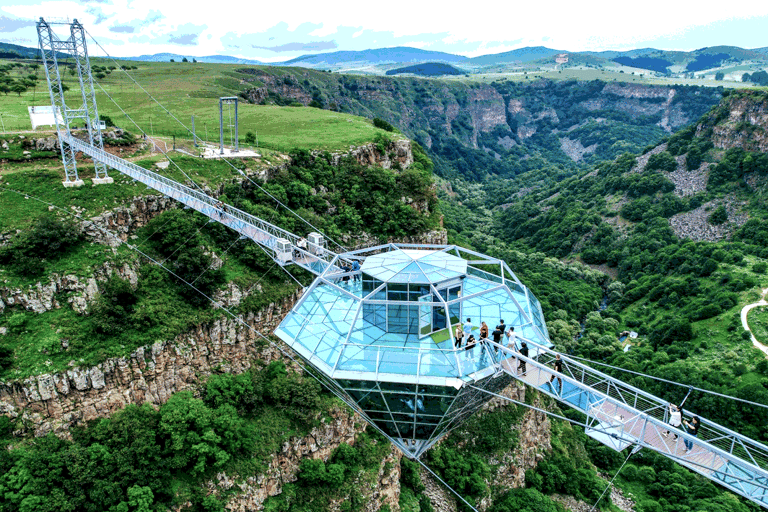 Dashbashi Canyon & Didgori Monument Tour