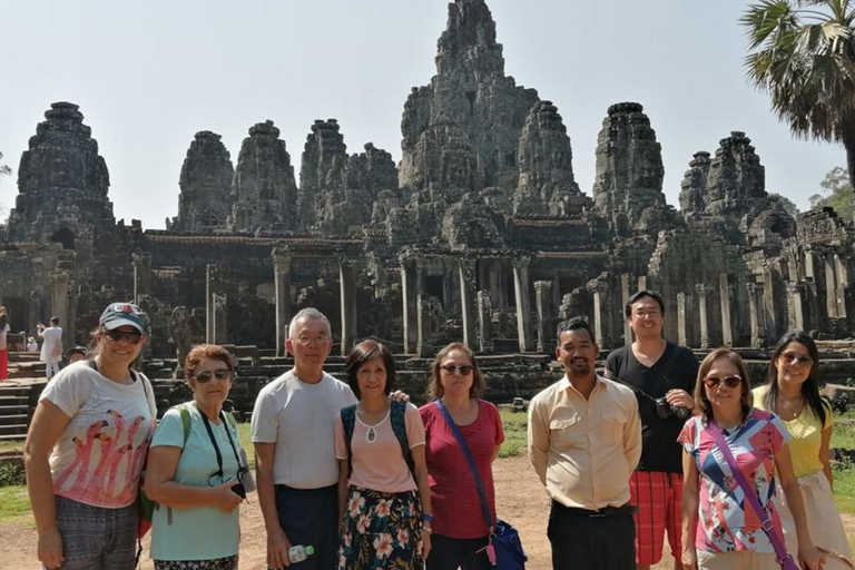 Siem Reap: Small Group Tour 1 day at Angkor with sunrise Small Group Tour in Spanish