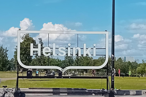 Tour a pie privado por Helsinki con un sociólogo